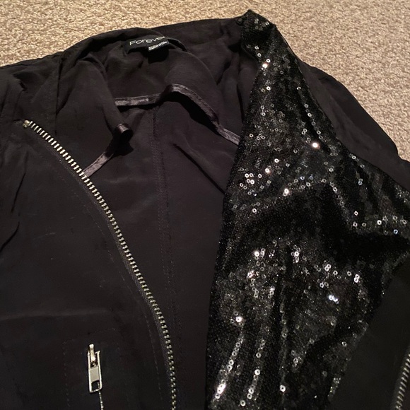 Fancy sequin jacket - Picture 3 of 7